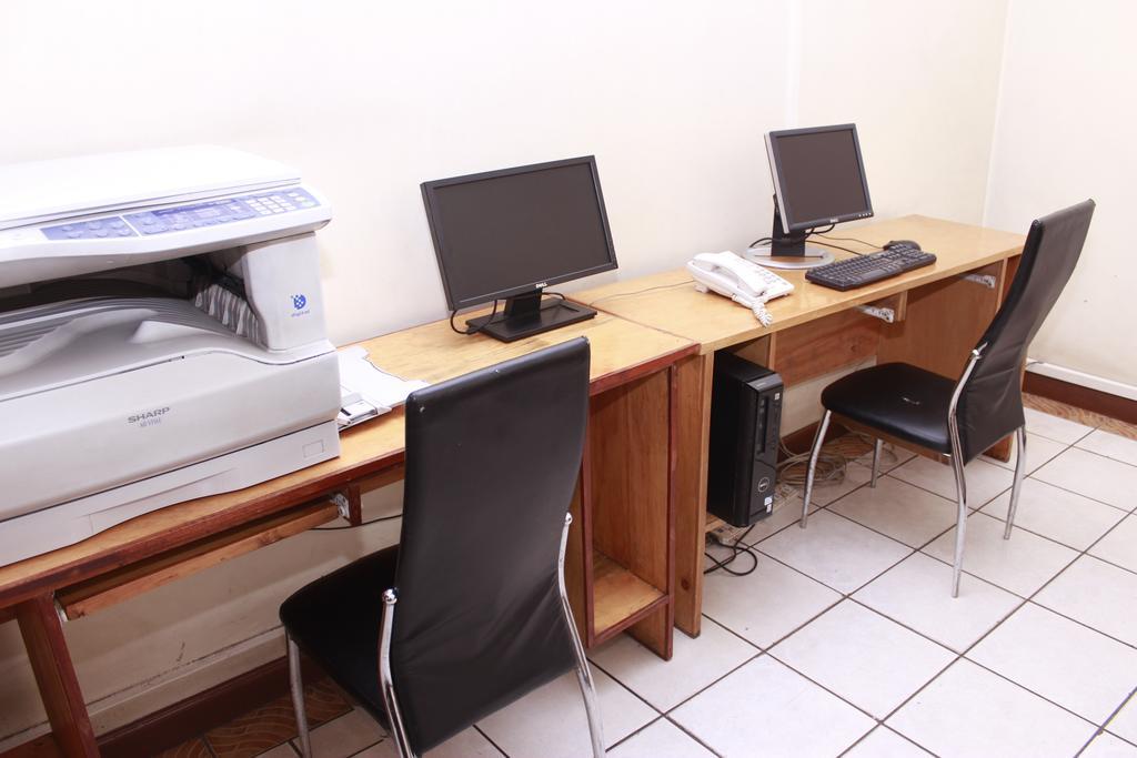 Hotel Central Park Nairobi Ngoại thất bức ảnh