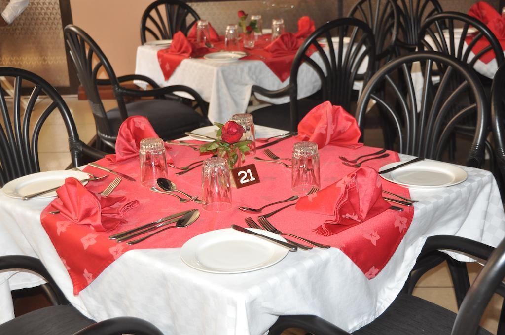 Hotel Central Park Nairobi Ngoại thất bức ảnh