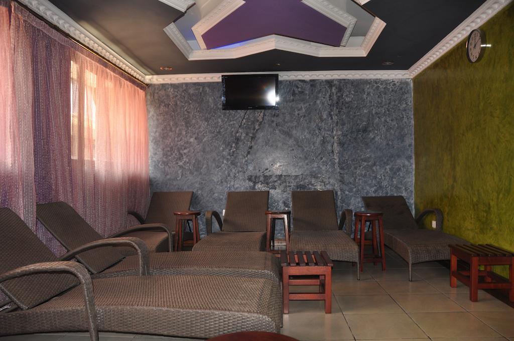 Hotel Central Park Nairobi Ngoại thất bức ảnh