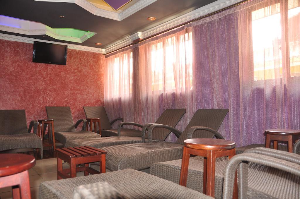 Hotel Central Park Nairobi Ngoại thất bức ảnh