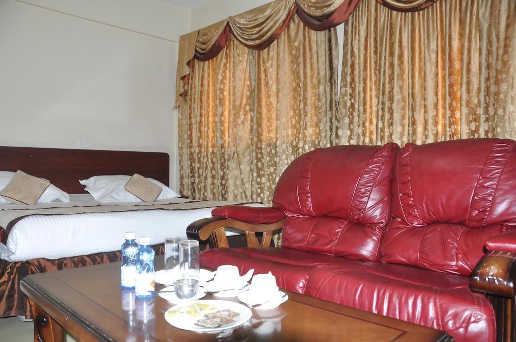 Hotel Central Park Nairobi Ngoại thất bức ảnh